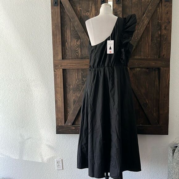 NWT ZESICA ONE SHOULDER EMPIRE WAIST RUFFLE MAXI DRESS - Picture 6 of 12